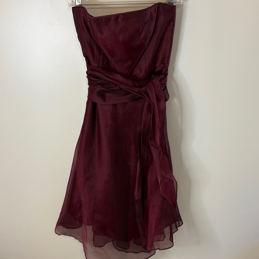 Vintage Elegant Burgundy Silk Strapless Dress by Jane Hamil | 2 - Picture 4 of 10